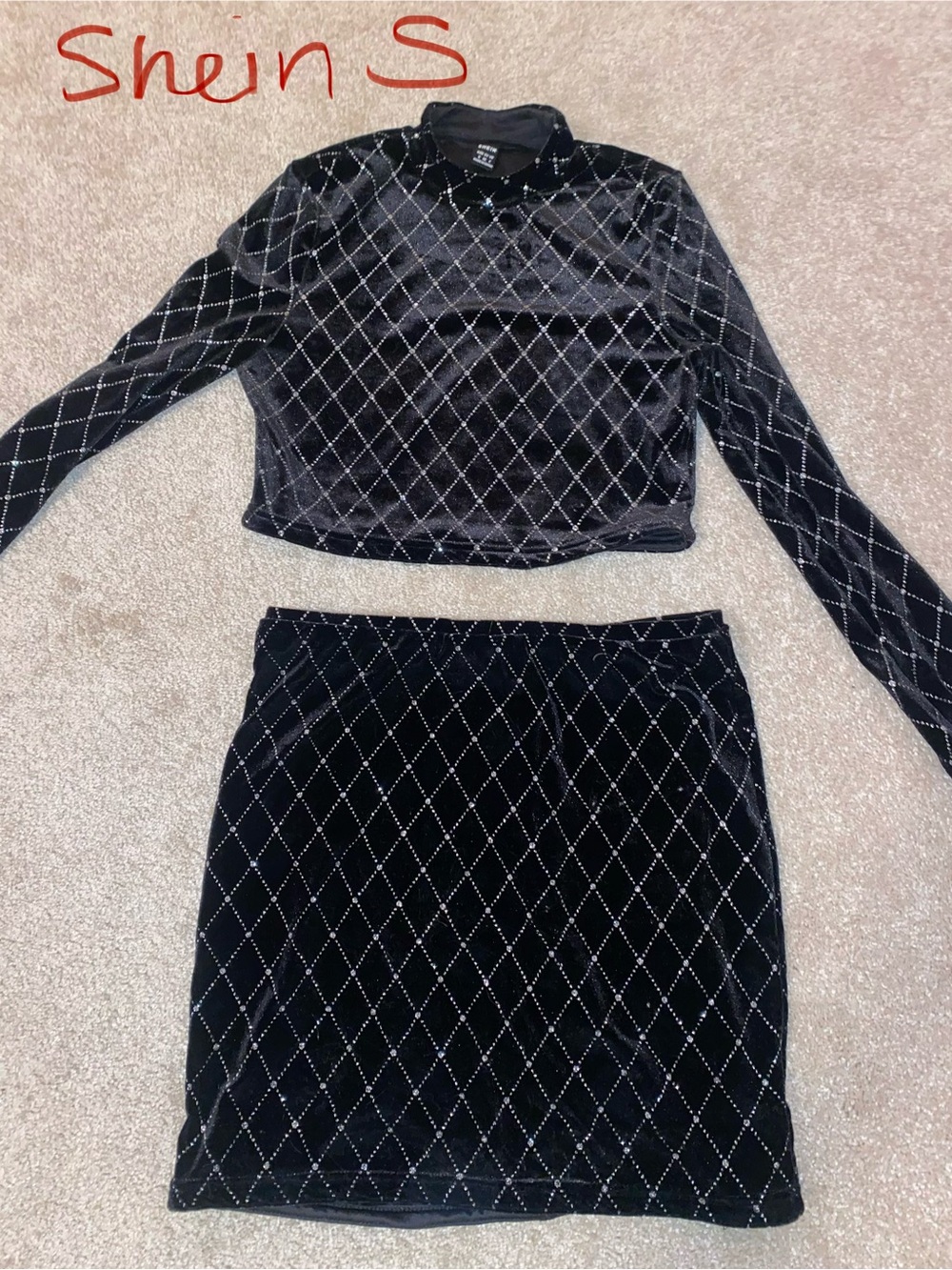 SHEIN Black Velvet Rhinestone Diamond-Print Skirt Set